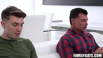 Step son find's step dad's nude pictures on gay website