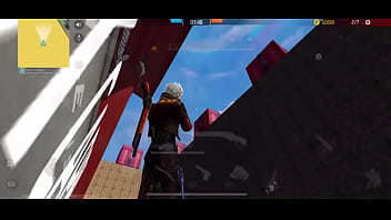 Joven de color obscuro es destrozado mientras estudia