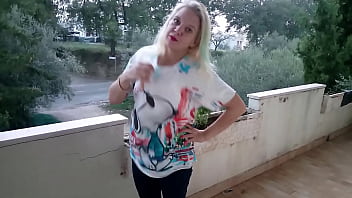 Was machst du würdest du es mir machen details in der bio Was machst du würdest du es mir machen details in der bio