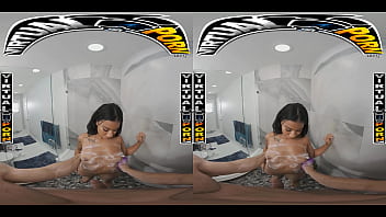 Virtual porn black stepsister ameena green wants your cock right now