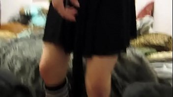 Fingers her pussy❤