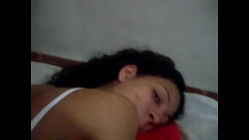 Jade horny asks her friend to put it in her pussy