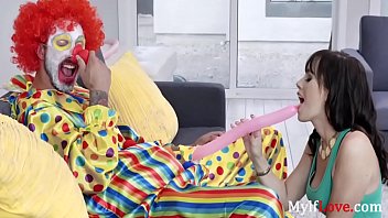 Clown gets blown by milf Clown gets blown by milf