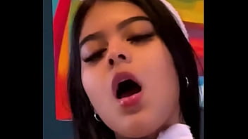 Big ass bunny wants a taste of your carrot ivy flores