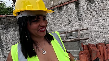 Nicoly gozei pra caralho na obra pra deixar os peões loucos