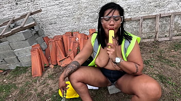 Nicoly gozei pra caralho na obra pra deixar os peões loucos