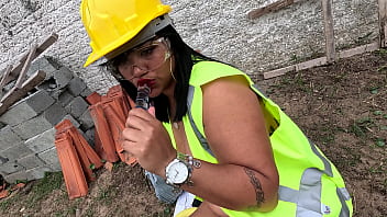 Nicoly gozei pra caralho na obra pra deixar os peões loucos