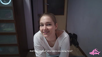 After roller skating juicy stepsister gets horny and wet