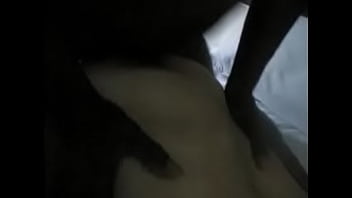 O corno dando cú na frente da esposa