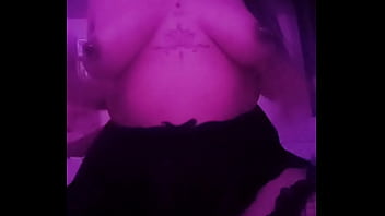 Putita le gusta montar