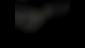 Batendo na putinha do corno