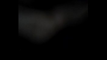 Batendo na putinha do corno