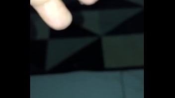 Puta safada depois de tocar uma pensando no novinho