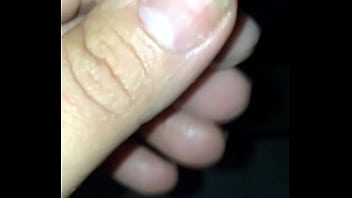 Puta safada depois de tocar uma pensando no novinho