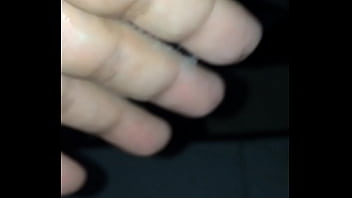 Puta safada depois de tocar uma pensando no novinho