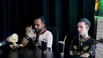 Foi para um reality show iniciou com vídeo chamada a mãe é uma safada e teve que pagar para gravar tifany rocha swing cast watch sheer red