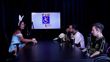 Foi para um reality show iniciou com vídeo chamada a mãe é uma safada e teve que pagar para gravar tifany rocha swing cast watch sheer red