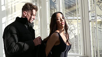 Flirtacious waitress lia lin enjoys first date fucking with her customer gp3199