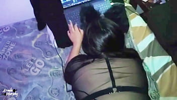 Se follan a mi mujer y me hace videollamada la muy puta