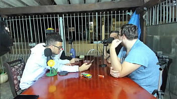 Entrevista com a ninfetinha de 18 aninhos