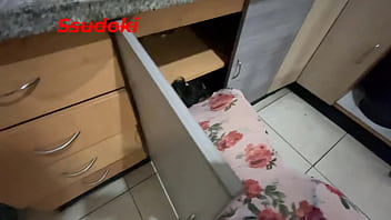 El técnico de internet vino a revisar la conexión y termino conectándome su enorme y gruesa verga follamos delicioso