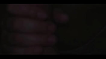 Que rica paja le hago hasta que me de la lechita