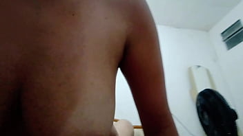 Carla machado no pov – a vaqueira brasileira com seios naturais de encantar vídeo caseiro morena gostosa peituda natural cavalgada