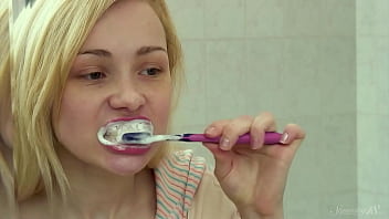 Coed with small boobs olya showering makes you envious of the water