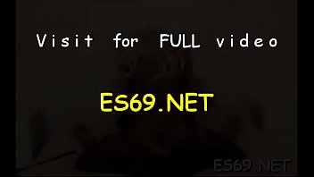 Luscious floozy bounces on hard chopper