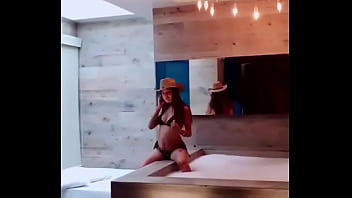 Madre apretadita flaquita de jocotepec busca encuentro swinger