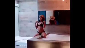 Madre apretadita flaquita de jocotepec busca encuentro swinger