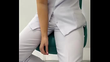 Chịch em sinh viên y năm 2 khi đi thực tập Chịch em sinh viên y năm 2 khi đi thực tập