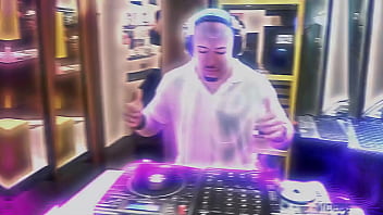 Erotic loop just xvideos mr matusalem remix