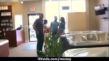 Amateur girl goes wild 22