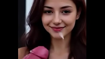 Ia não sabe dar uma boa gozada na cara