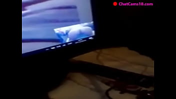 Mostrando mis nalgotas por skype