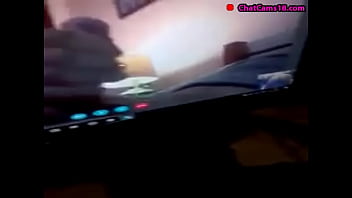 Mostrando mis nalgotas por skype