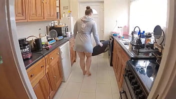 Roommate stuck in washing machine pov fuck and cum on hairy pussy