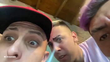 Trio con adolecente modelo y su hermana de 18