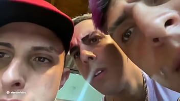 Trio con adolecente modelo y su hermana de 18