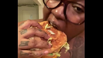 Og shabrim being a fatty girl with dis double big mac️
