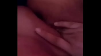 Squirt video amiga haciendo squirt mexicana