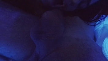 Noite socando a rola no cuzinho da cavalona até o fim