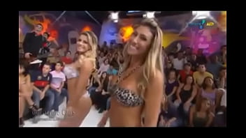 Aryane panicat 2011 07 31