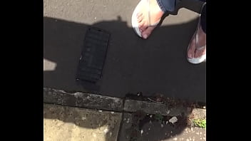 Next door neighbour feet delicious