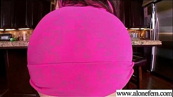 Solo girl play with sex things on camera clip 29