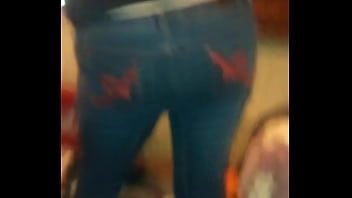 High dumb white slut entertaining the neighborhood