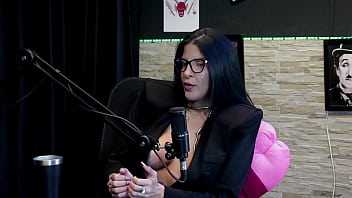 Sempre quis o que dá tesão ficou a vontade na produtora tem muita censura nas redes e foi a primeira vez que fez dp leticia braga watch sheer red