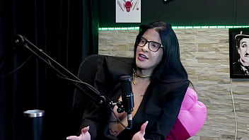 Sempre quis o que dá tesão ficou a vontade na produtora tem muita censura nas redes e foi a primeira vez que fez dp leticia braga watch sheer red