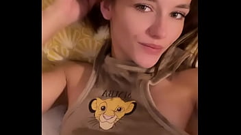 Qu’est ce que tu attends pour réserve ta cam avec moi Qu’est ce que tu attends pour réserve ta cam avec moi